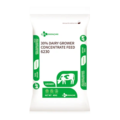 Concentrar aliment per a la vaca del cultiu